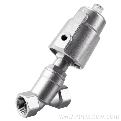 Vanne pneumatique à siège incliné de type piston